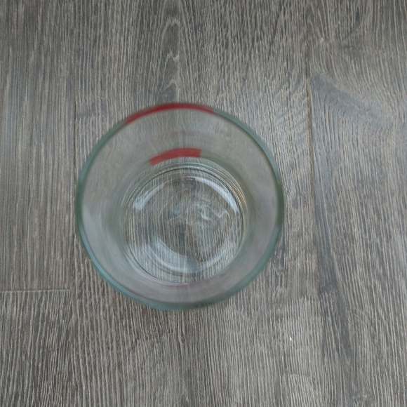 Vintage 7UP The Uncola upside down drinking glass - Picture 3 of 3